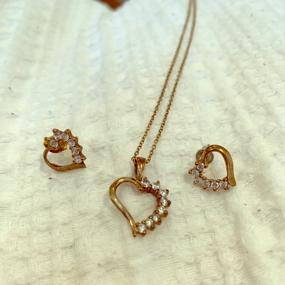 Faux Gold heart necklace and earring set